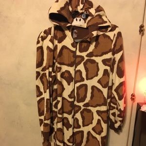 Nick and Nora One Piece Giraffe Sleeper Pockets